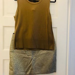 Beautiful Banana Republic Mini Skirt size 14